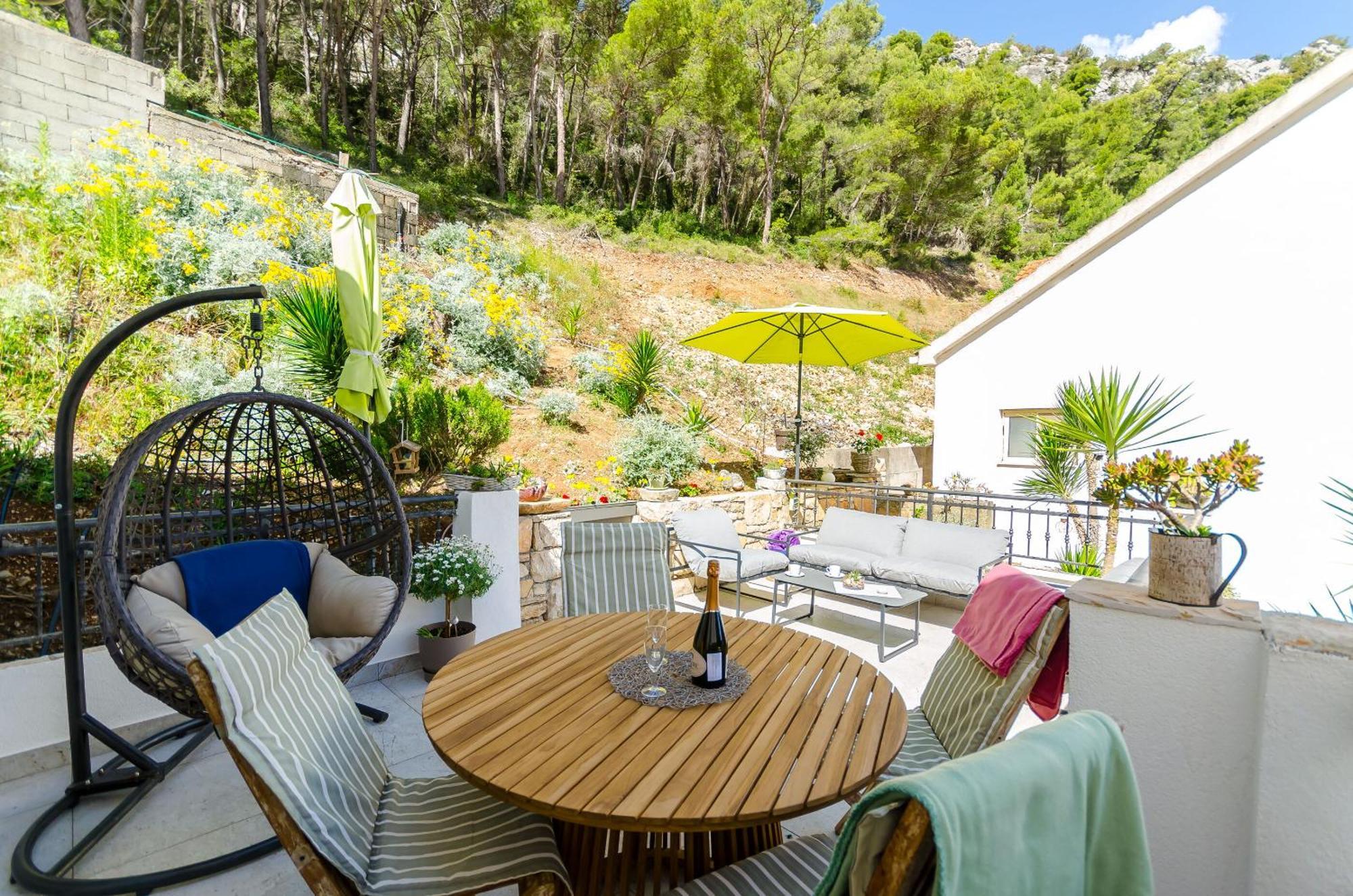 Appartement Apollo Zastražišće
